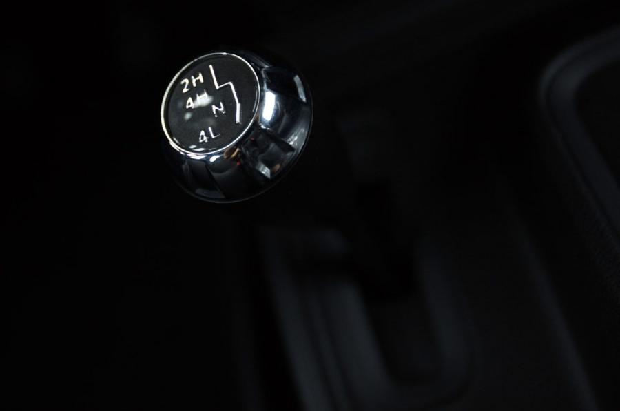  Jeep Wrangler Sport 2012 года  (фото 13 из 60)